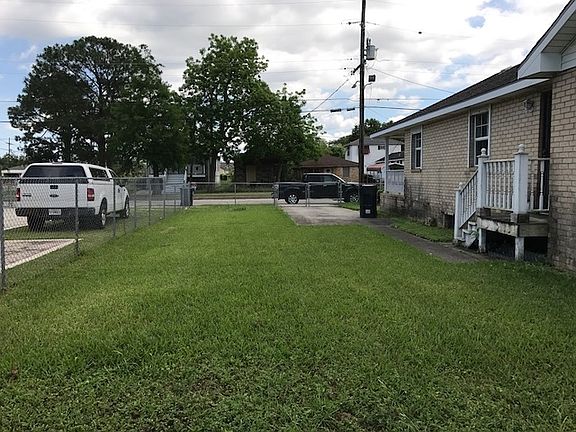 5th image of 1826 Fats Domino Ave