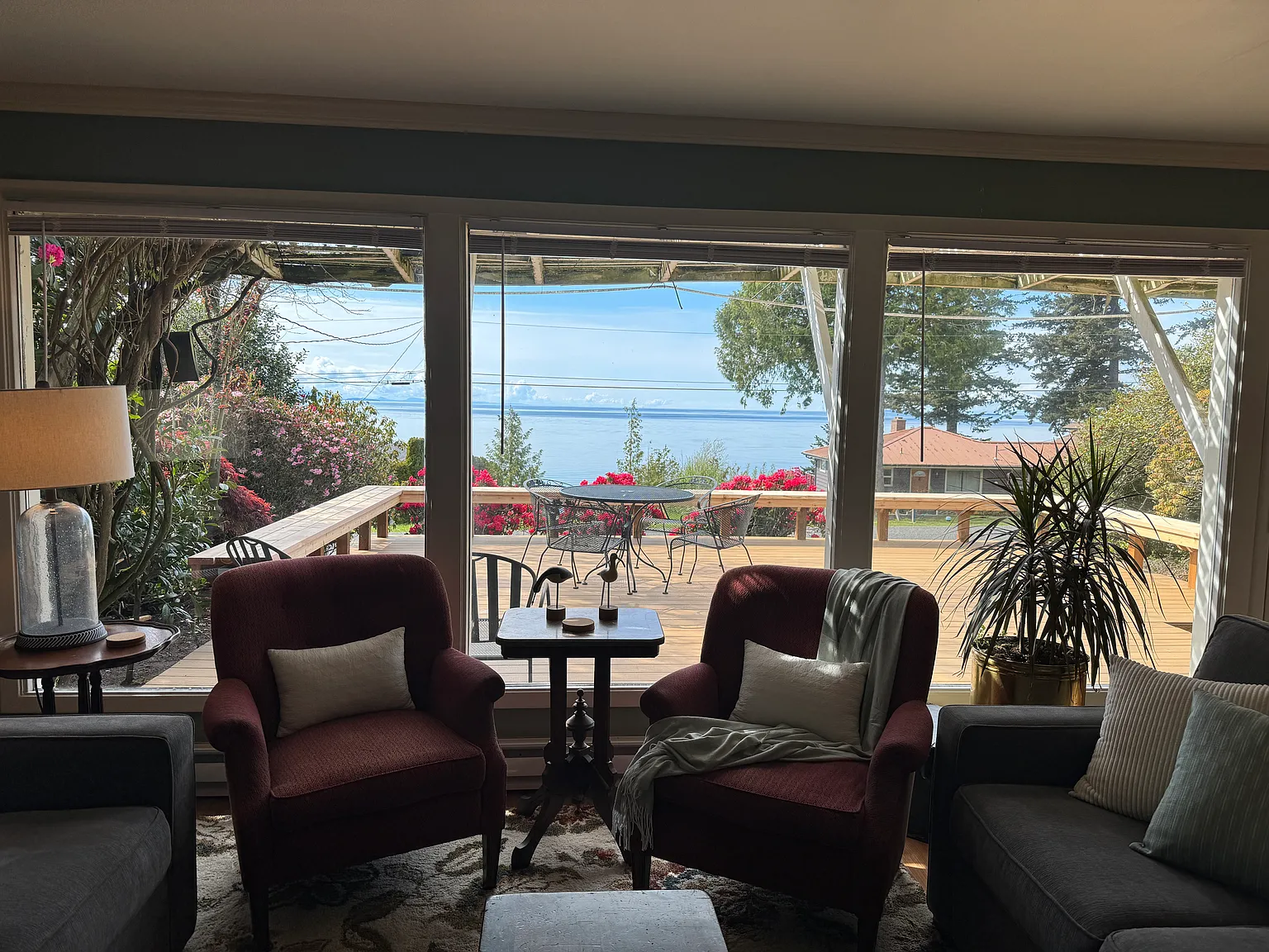 2 bed, 1296 sqft, $2,650 — Photo 4
