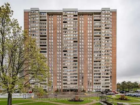 18 Knightsbridge Rd, Brampton, ON