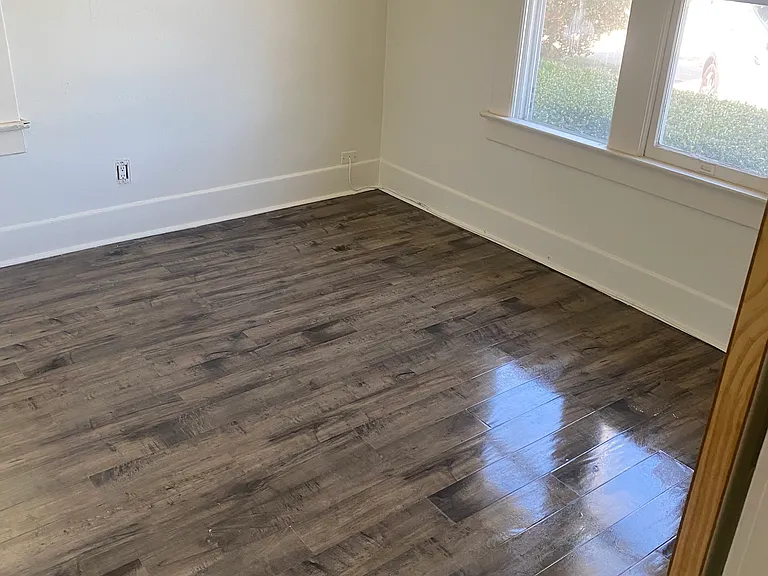 284 Twin Oaks Ave — Photo 6