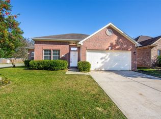 2208 Highpoint Mdw, Conroe, TX 77304