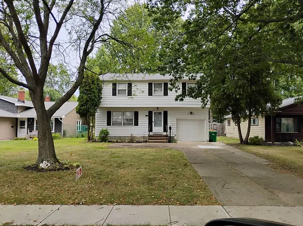 8321 Mentorwood Dr, Mentor, OH 44060