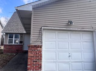 710-712 Clinkscales Rd, Columbia, MO 65203