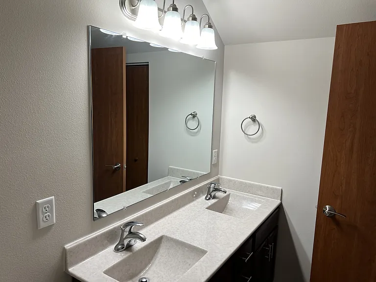 1247 Salem Dr — Photo 9