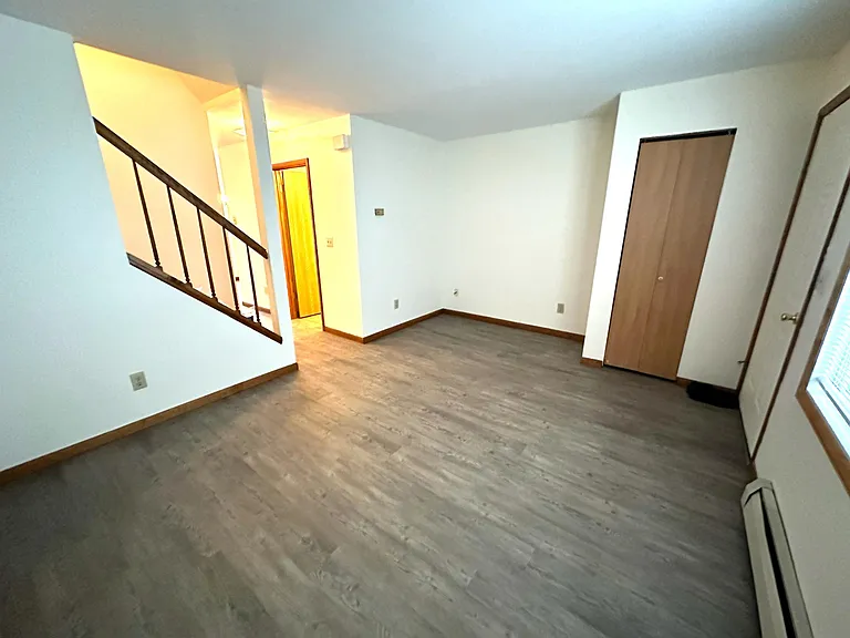 23 Warsaw Ave #22 — Photo 3