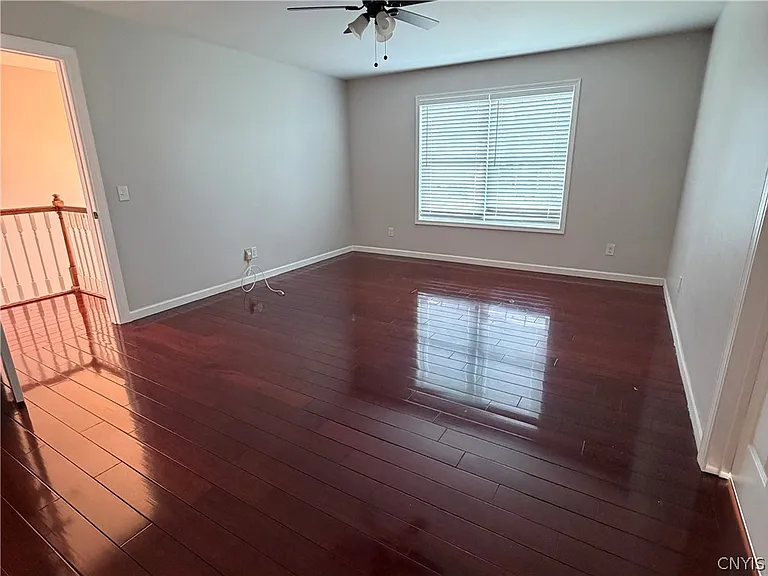 923 Emmett St — Photo 38
