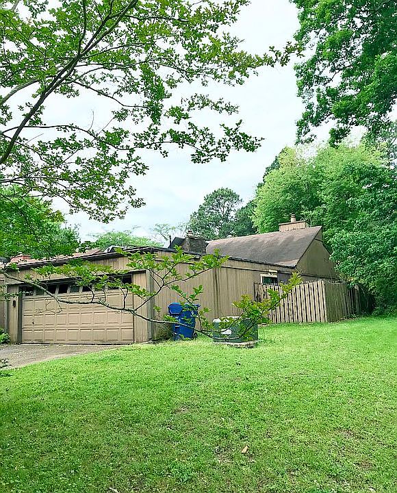 1st image of 3638 Beechollow Dr