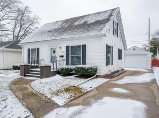 2124 N Clark St, Appleton, WI 54911