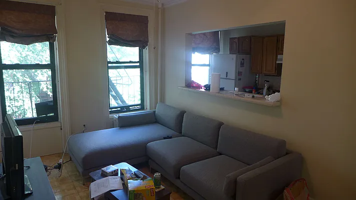 Rented by Garfield Realty  | media 8
