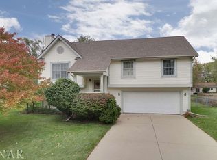 1408 Courtland Ave, Normal, IL 61761