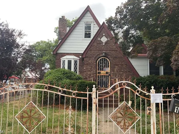 204-01 115th Avenue, Saint Albans, NY 11412