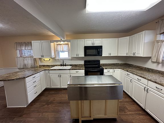 4th image of 940 Lindbergh Ave