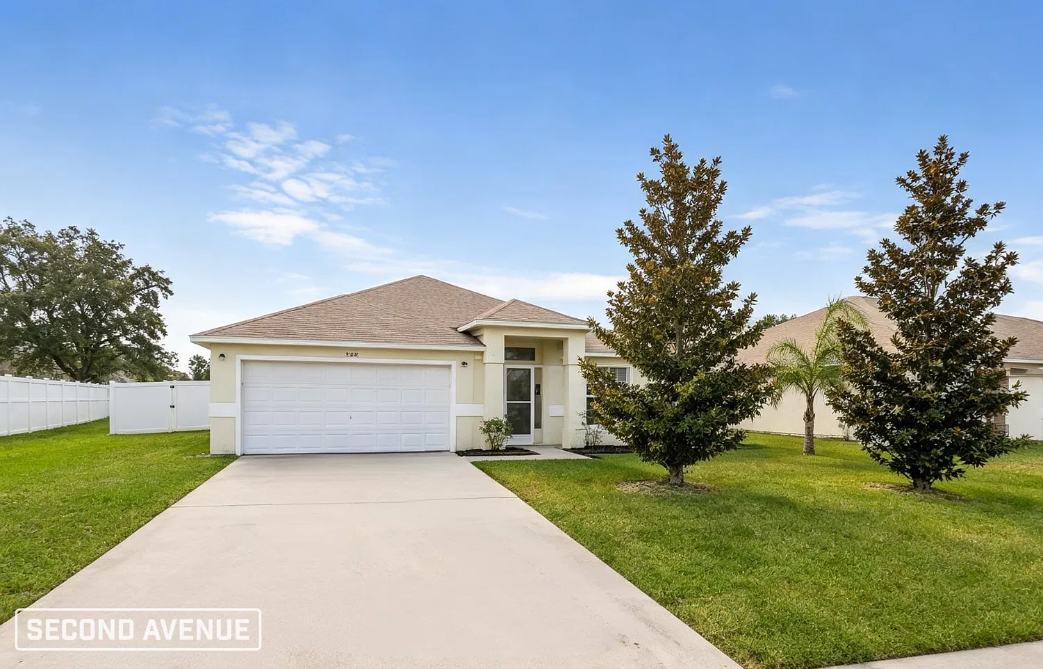 3 bed, 2.0 bath, 1799 sqft, $1,625 — Photo 1