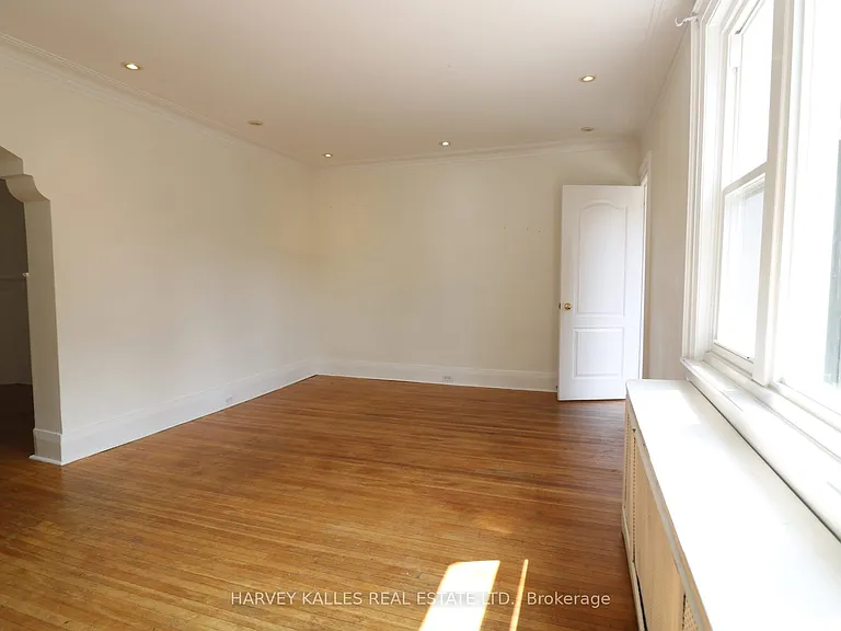 6 Poplar Plains Cres #MAIN — Photo 20