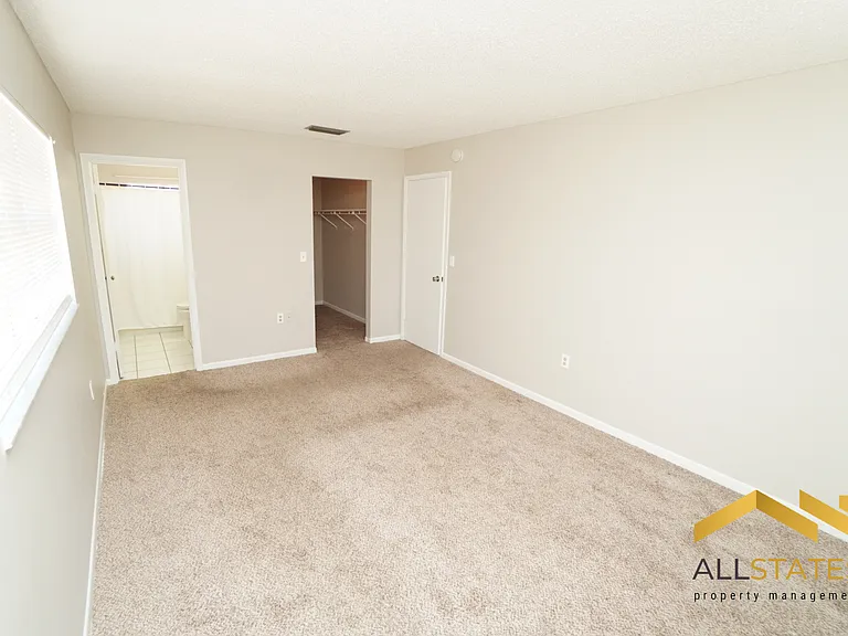 14856 SW 35th Cir — Photo 6