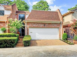 9568 Briar Forest Dr, Houston, TX 77063