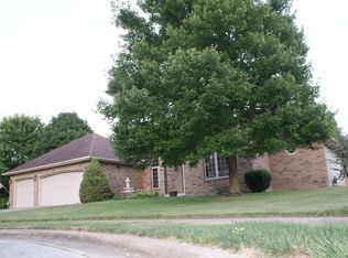 904 E Ridge Ct, Ozark, MO 65721