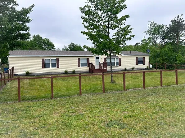 495 Sophia Way, Pullman, MI 49450