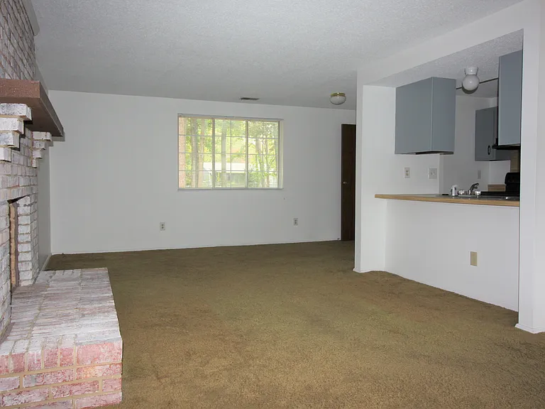 8200 Mahogany Dr — Photo 17