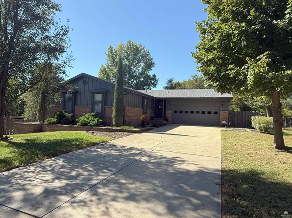 3513 Stagecoach Cir, Manhattan, KS 66503