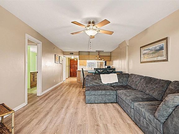5th image of 303 TARPON POINT