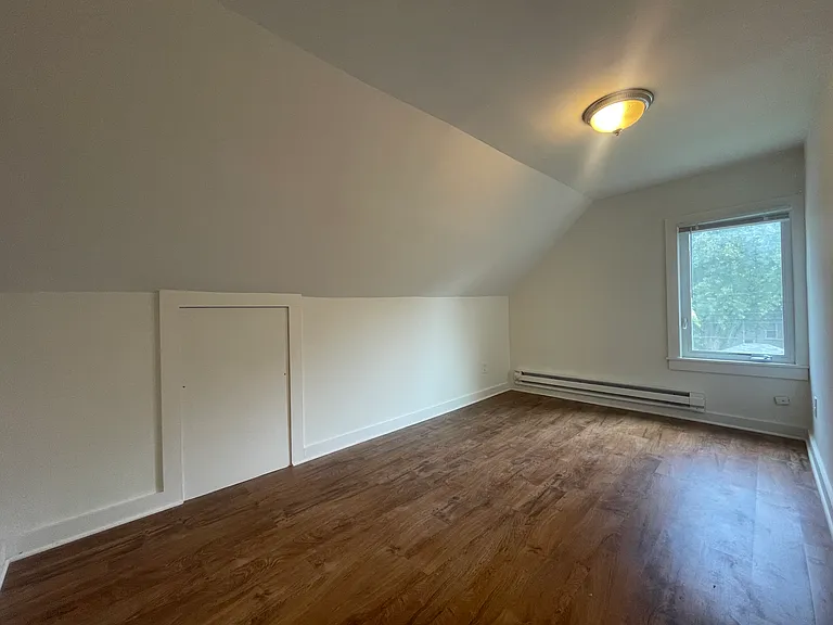 2-1323 4th St NE #2 — Photo 24