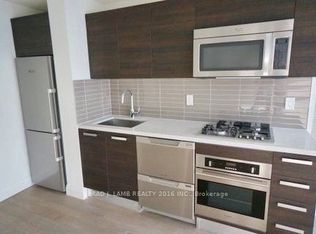 224 King St W #2305, Toronto, ON