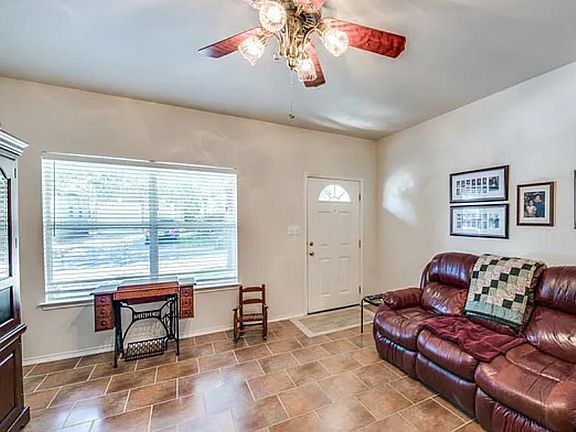 4th image of 7203 Norman Ln