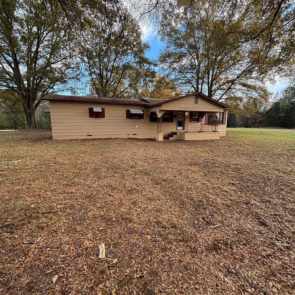 3 bed, 2.0 bath, 1500 sqft, $1,800 — Photo 1