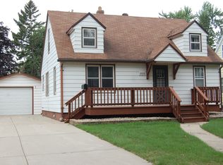 1111 Humiston Ave, Worthington, MN 56187