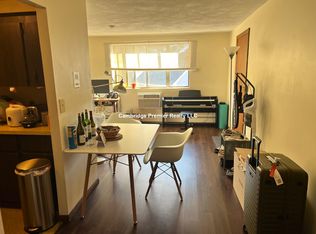 10 Adelaide Rd, Somerville, MA 02143