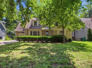 5325 Norwood St, Mission, KS 66205