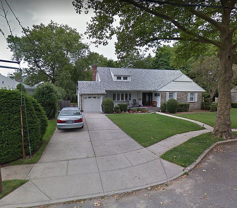 1st image of 12 Kevin Ct