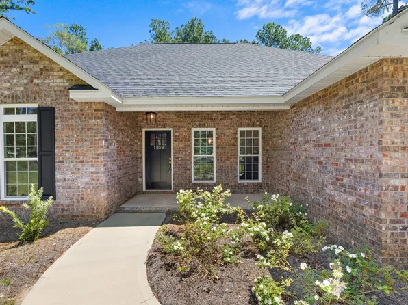 1253 E Hampton Dr, Statesboro, GA 30461