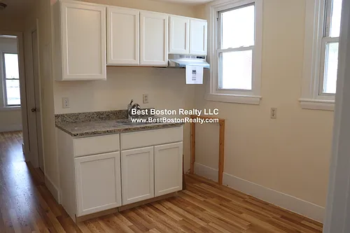 16 Warren Ave #6 Photo 1
