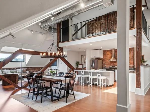 28 Adams St #310, Worcester, MA 01604