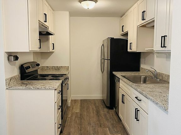 3rd image of 3440 14th Ave S
