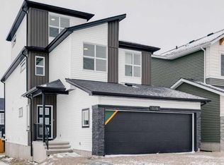 116 W Amblefield Grv NW, Calgary, AB T3P 2K1