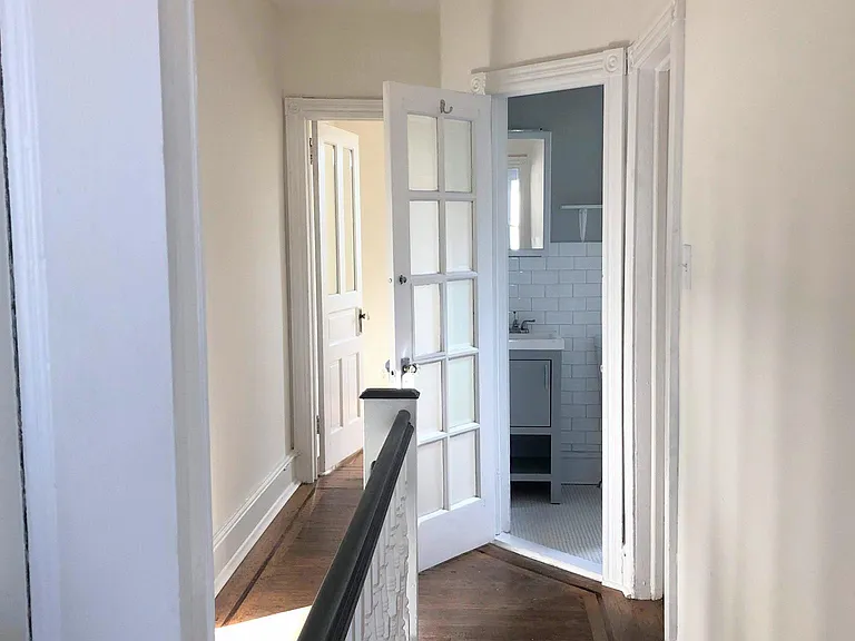 5326 Addison St — Photo 13