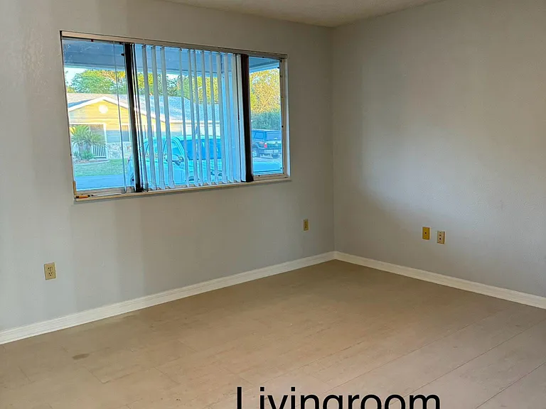 10980 SW 80th Ct — Photo 6