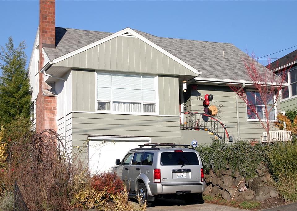 2nd image of 112 NW 41st St