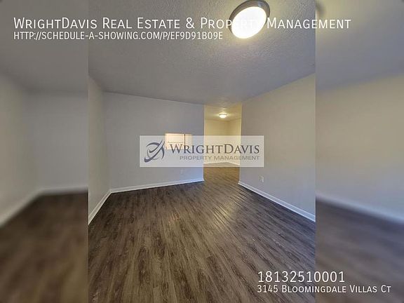 4th image of 3145 Bloomingdale Villas Ct