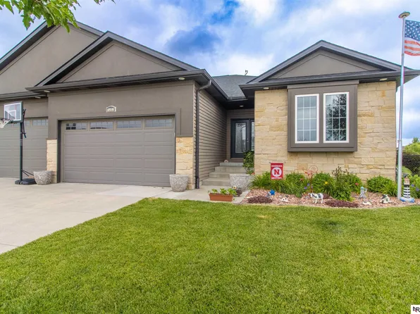 7357 Fuji Pl, Lincoln, NE 68516