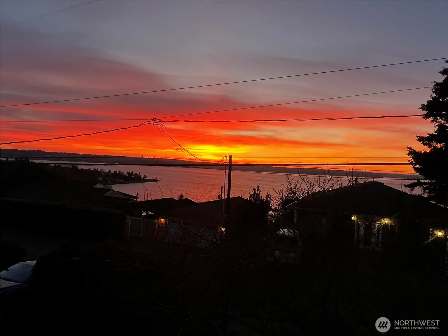 6121 Madrona Drive NE photo 1