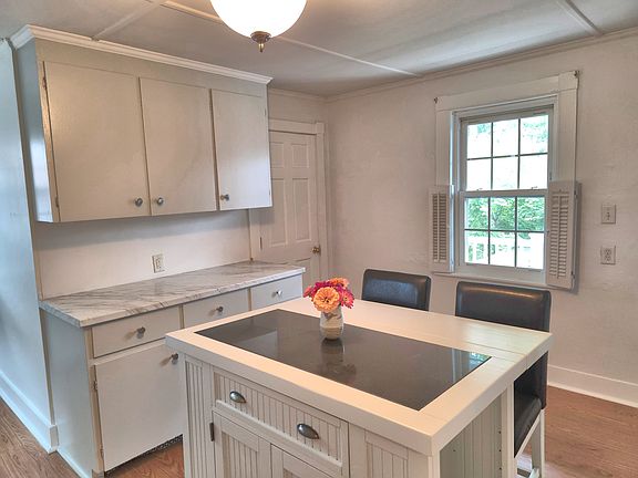 3rd image of 16 Howard St #2