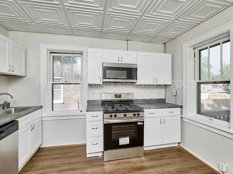 5021 Ray Ave #1F — Photo 16