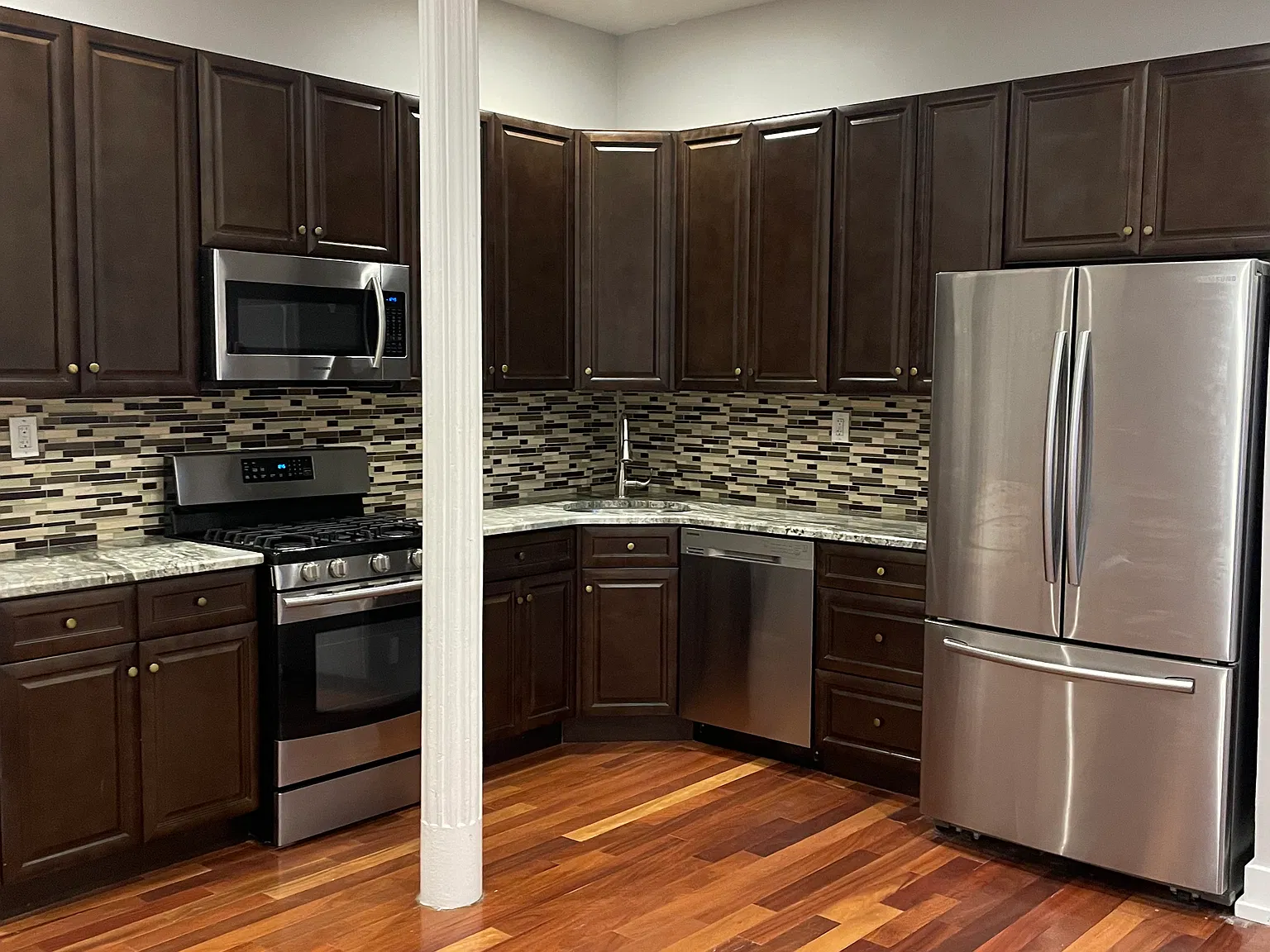 1 bed, $1,595 — Photo 2