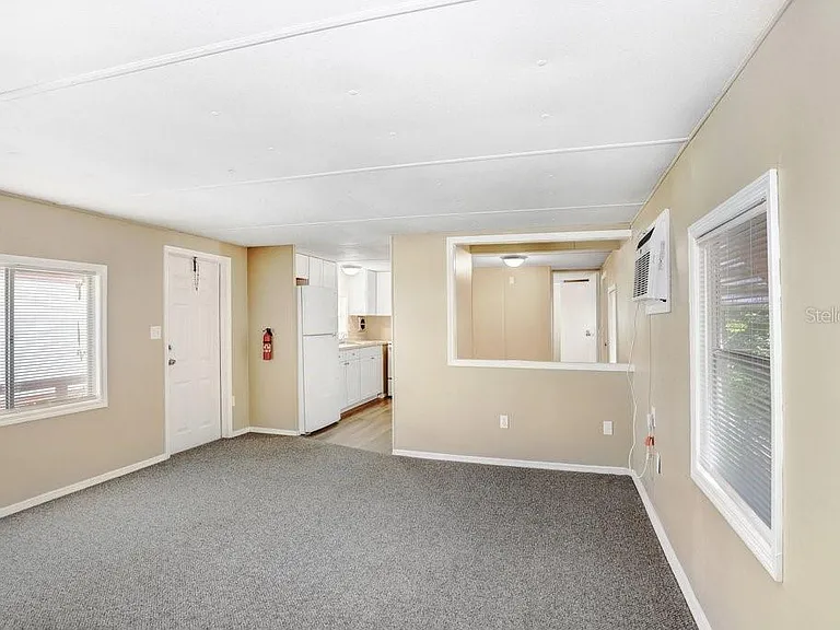 14606 Coral Dr — Photo 8