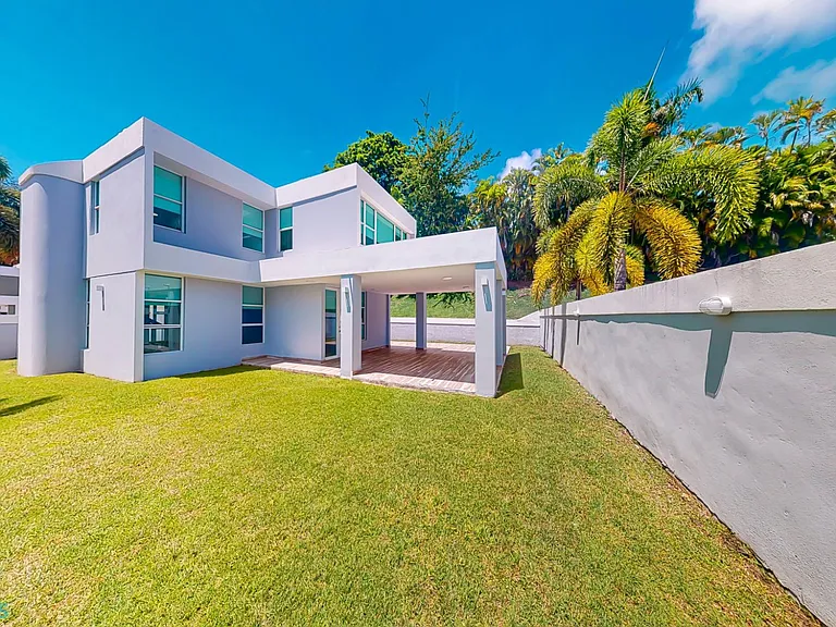 361 Paseo — Photo 33