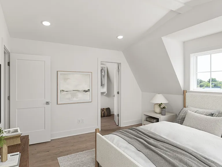 504 Edwin St #18 — Photo 8